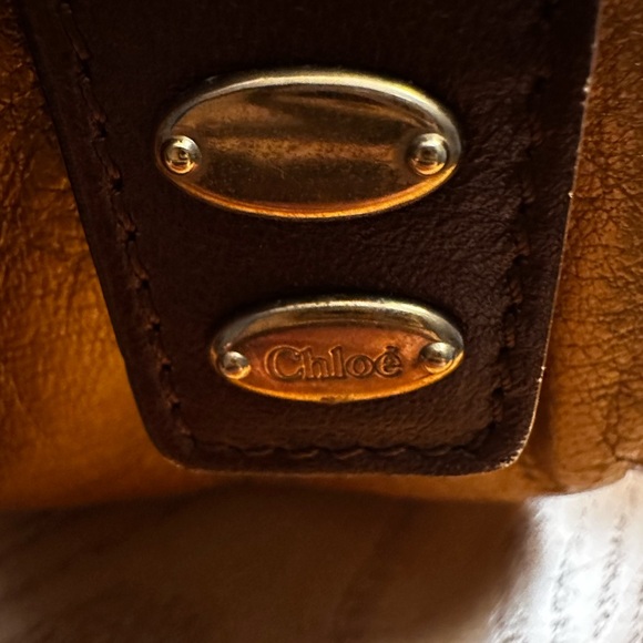 Chloe Bronze Leather Shoulder Bag - Picture 6 of 16